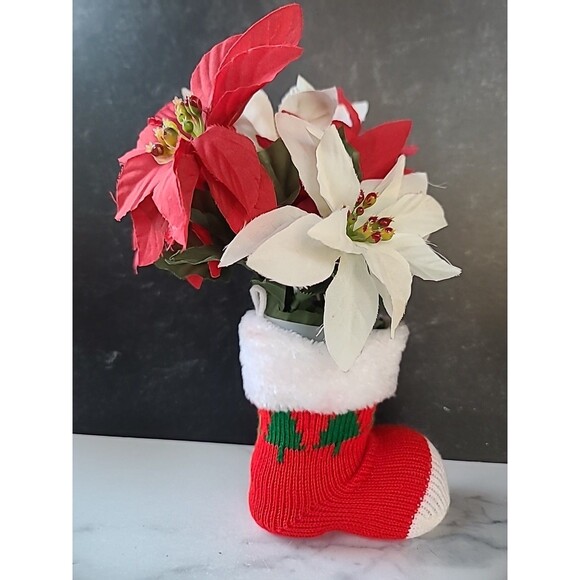 Vintage Christmas Decor Santa Boot With Faux Poinsettia Flowers - Picture 4 of 10